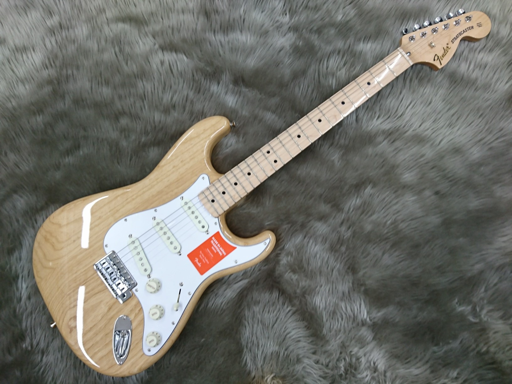 ストラトキャスター エレキギター ナチュラル