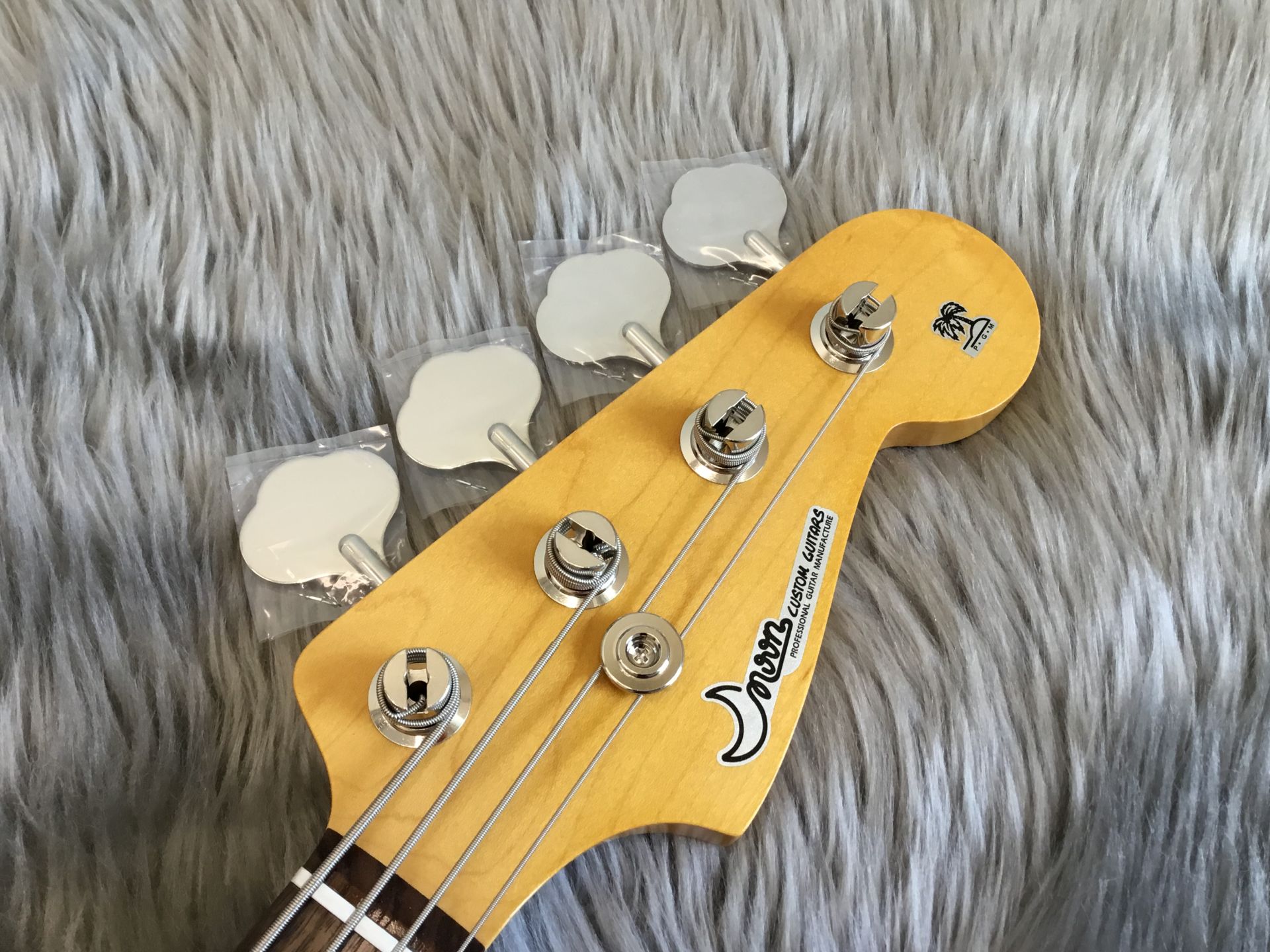 エレキベース】国産メーカーmoon JB-4 LIMITEDが新入荷！｜島村楽器