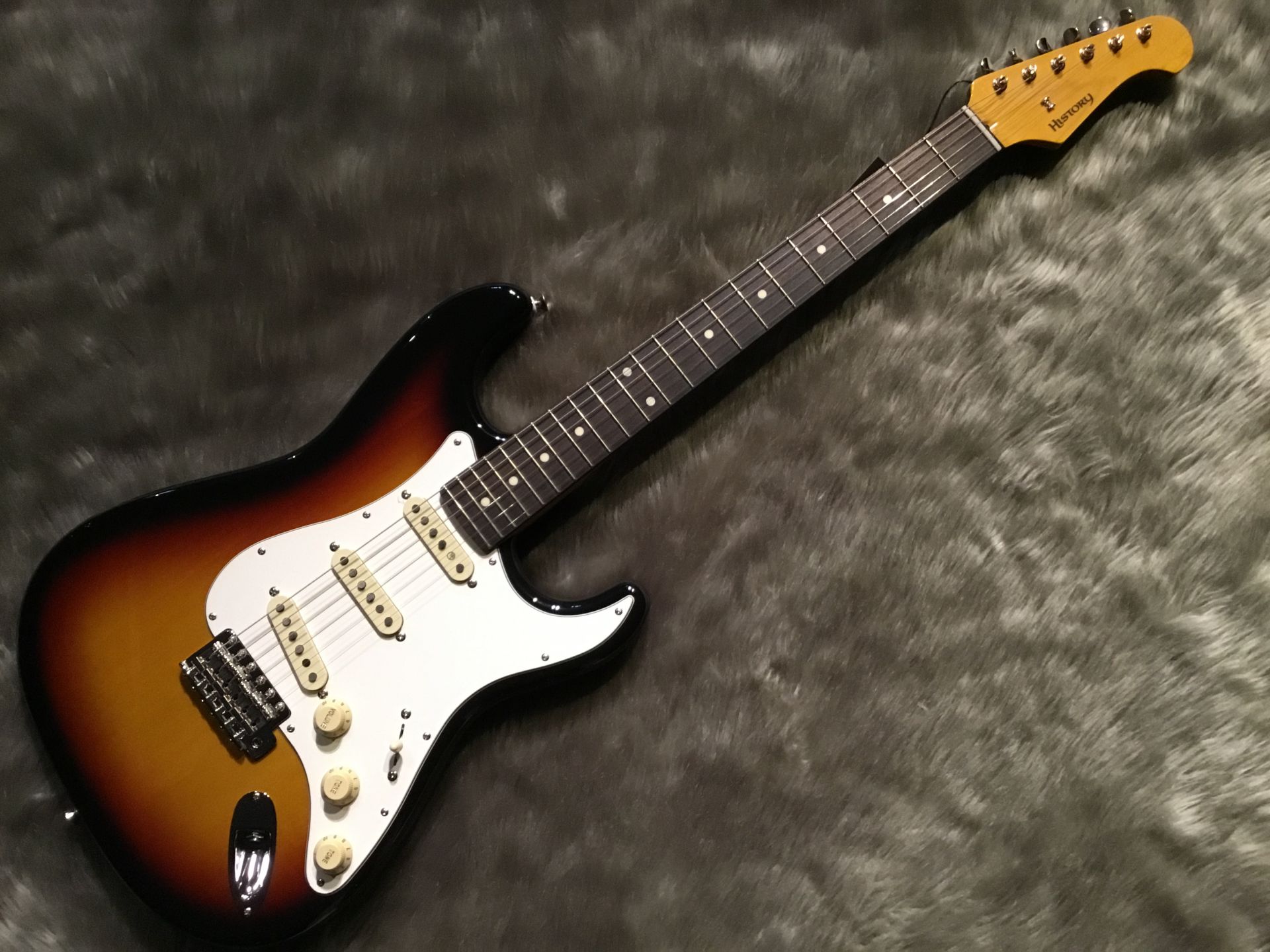 HISTORY CZ-SV/M ストラトキャスター エレキギター】HISTORY – CZ