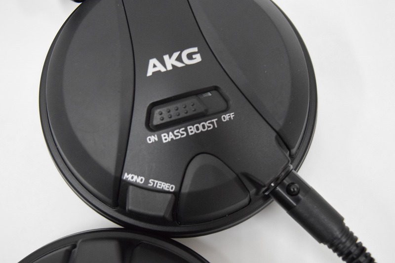 AKG DJ181 UE - 究極の低音 DJ用ヘッドホン ブラック AKG DJ181 UE