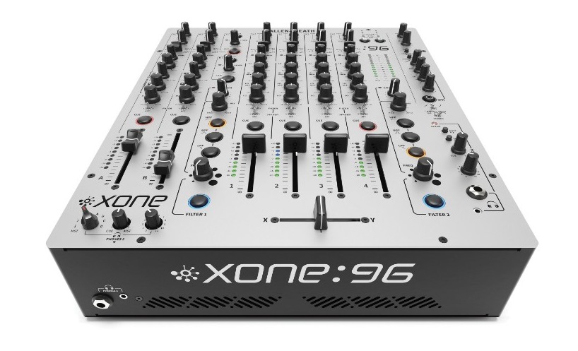 Allen & Heath Xone:96 | フラッグシップ DJ・クラブミキサー