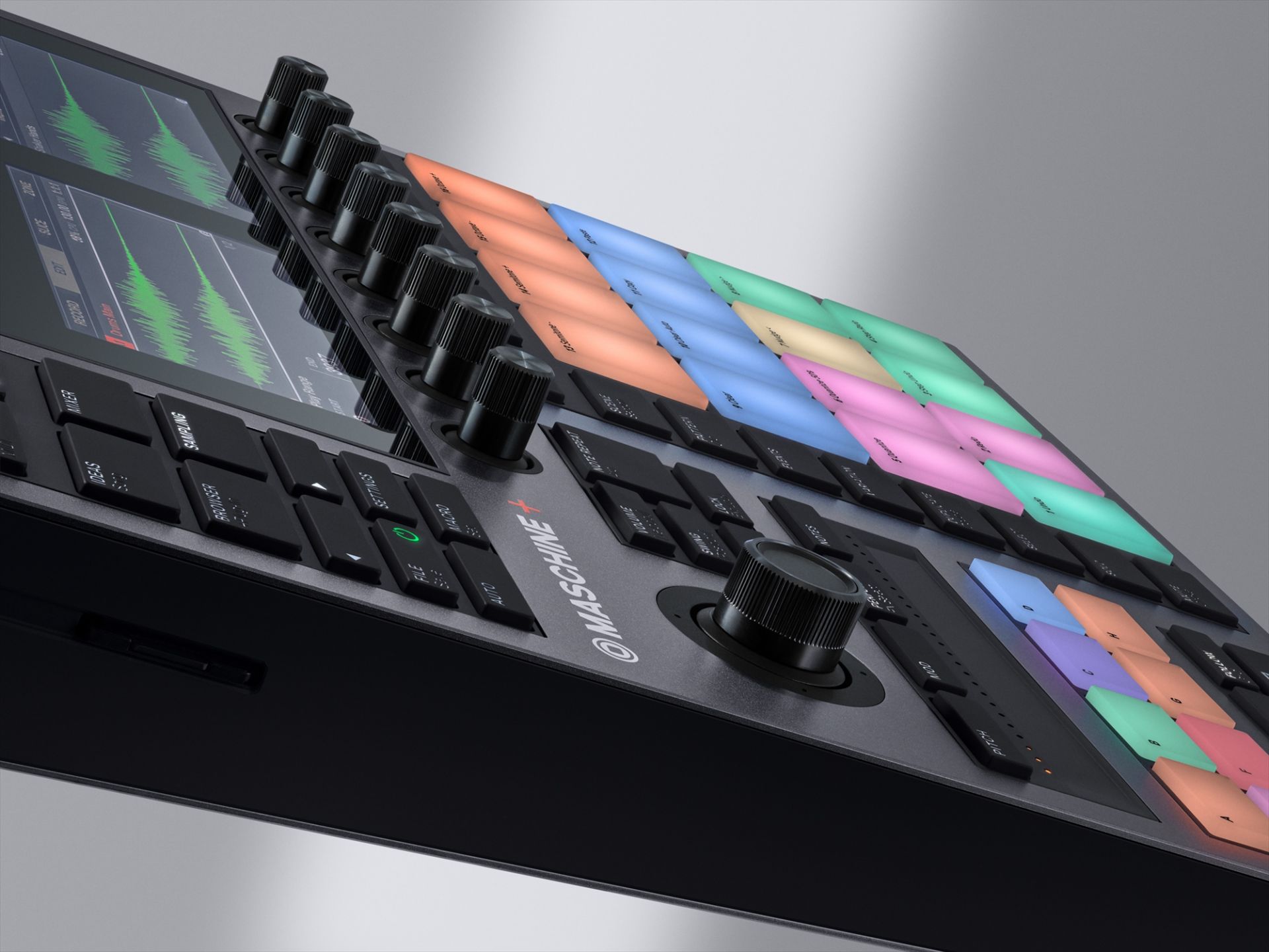 Native Instruments MASCHINE+ | スタンドアローン対応の最新グルーブ
