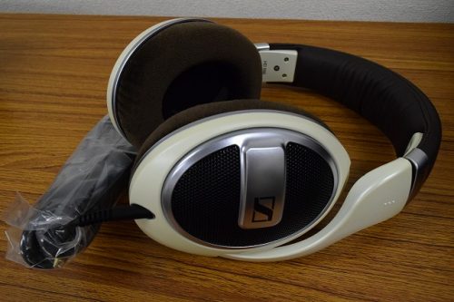 sennheiser（ゼンハイザー）の新定番ヘッドホンHD599をチェック