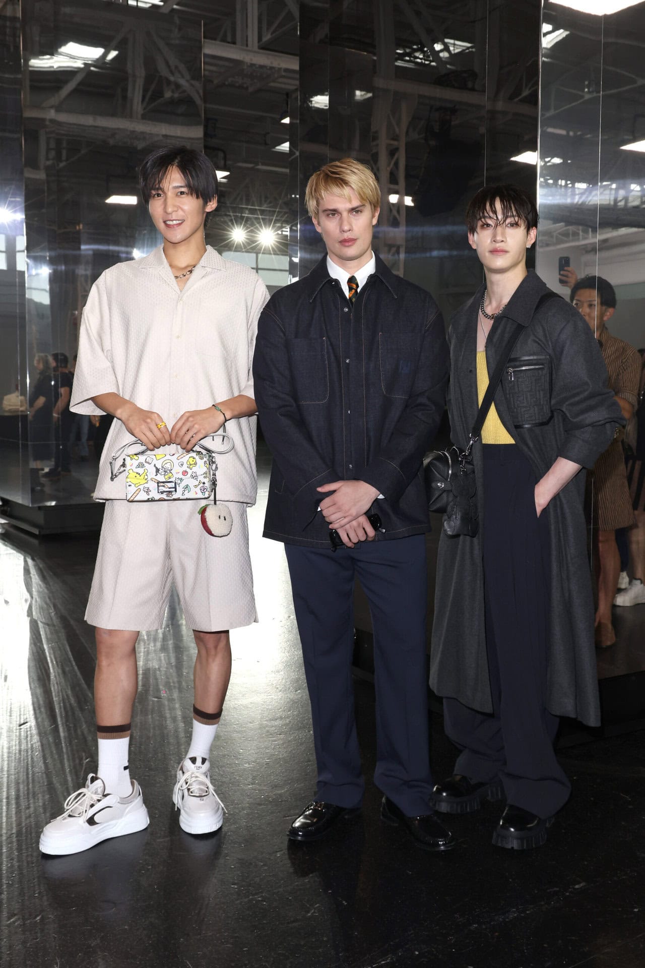 画像一覧）【超貴重】Snow Man目黒蓮のイタリアでのフェンディ 2025年