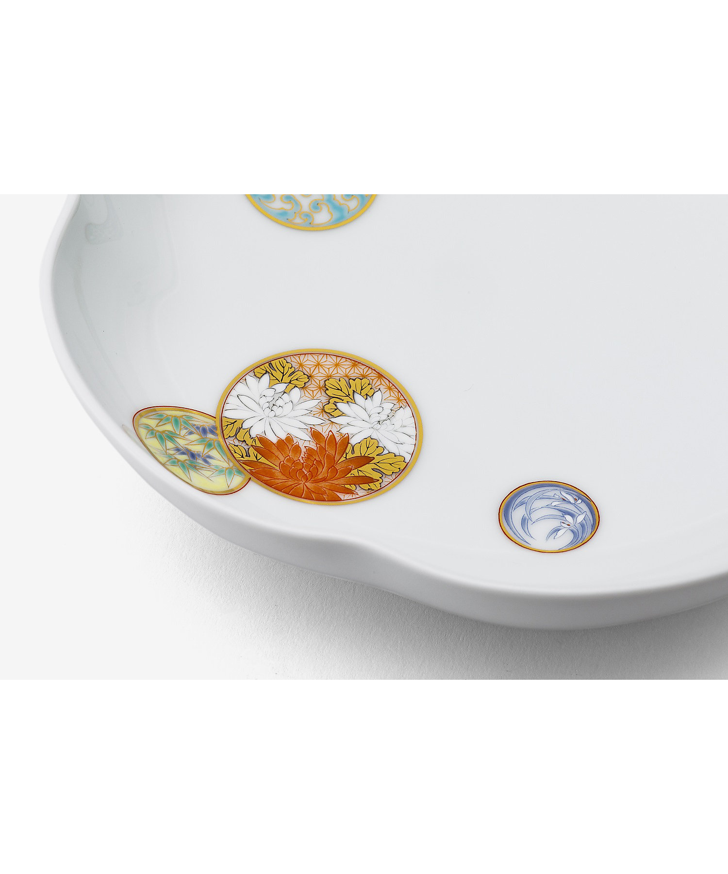 2328 深川製磁 牡丹金ミル皿1客 寿赤絵梅型鉢1客 2328 深川製磁 牡丹金