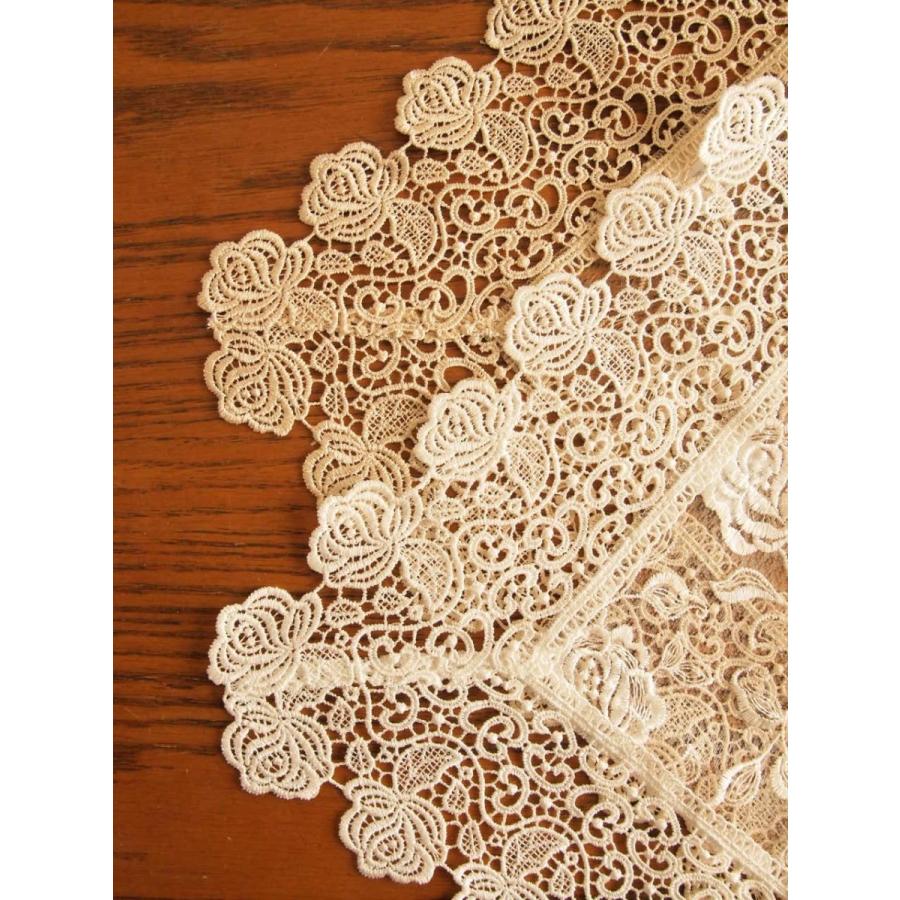 アンティークレース風 ギュピールレース 刺繍レース テーブルセンター