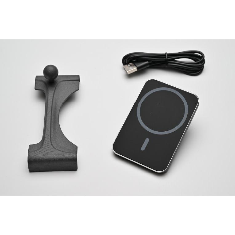 メルセデスベンツ携帯（Mercedes-Benz）Mobilephone未使用 メルセデス