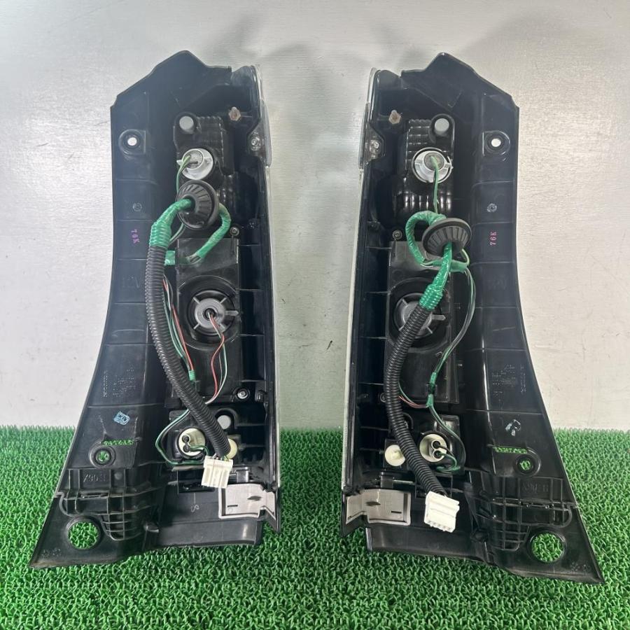 N BOXカスタム JF1【テールランプ 左右セット】ライト 33551-TY0-901