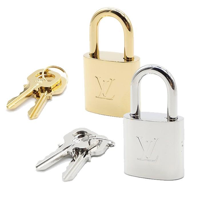 ルイヴィトン ネームタグ&パドロック2点セット 南京錠 663番 LOUIS