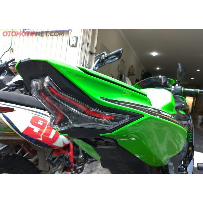KAWASAKI ZX25R カスタム テールランプ ウインカー LED スモーク