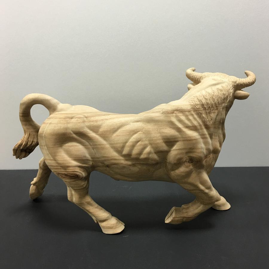 雄牛像 白木仕上げ 高さ約30cm くす一木彫 彫刻 : 仏像・仏具専商の彫