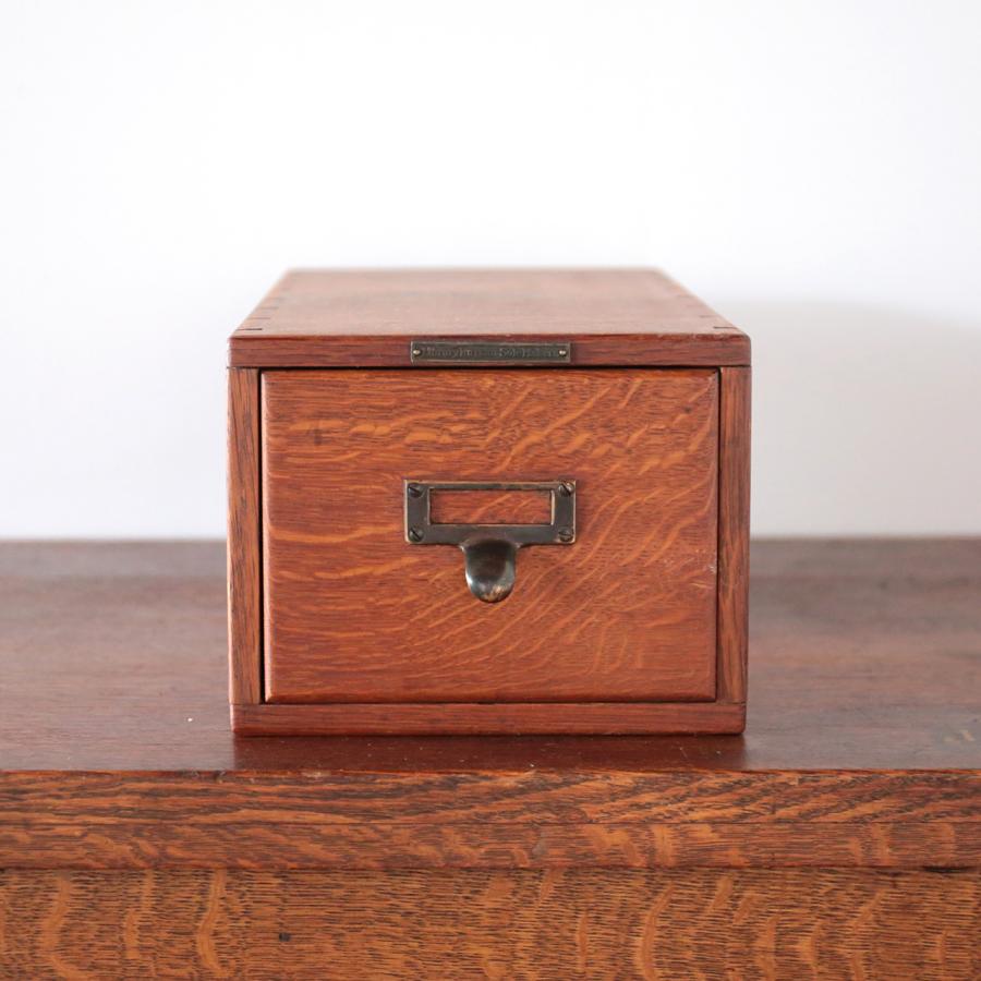 ストア アンティーク 木製の小引出し 隠しスペース 二段 抽斗