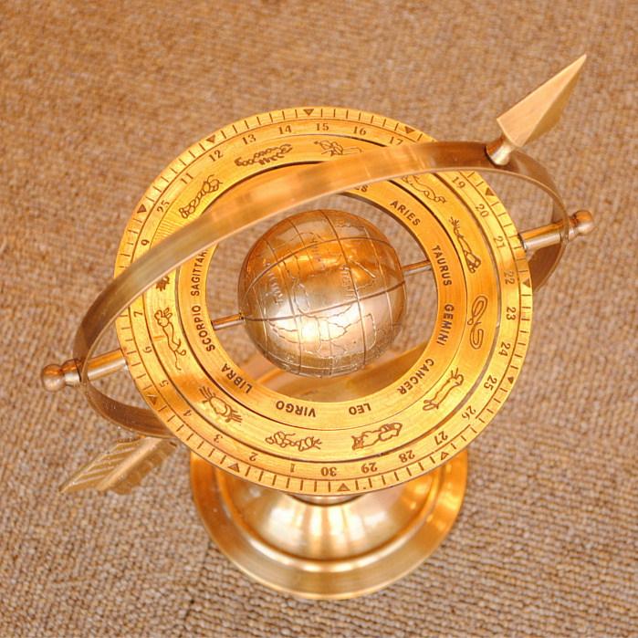 天球儀 おしゃれ 真鍮製 アンティーク調 地球儀 星座 座標 経度 緯度