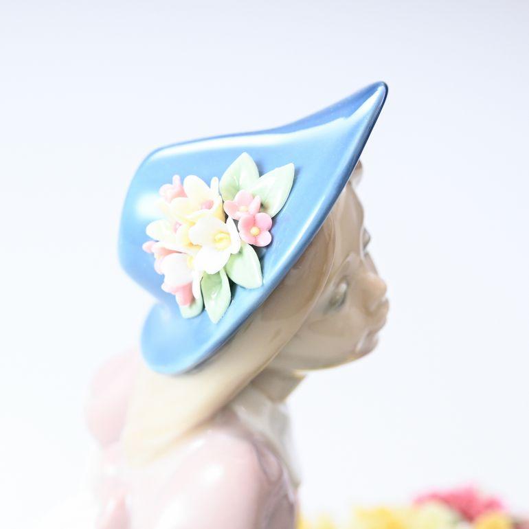 LLADRO（リヤドロ） 可愛いお花屋さん フィギュア 人形 女性 リアドロ