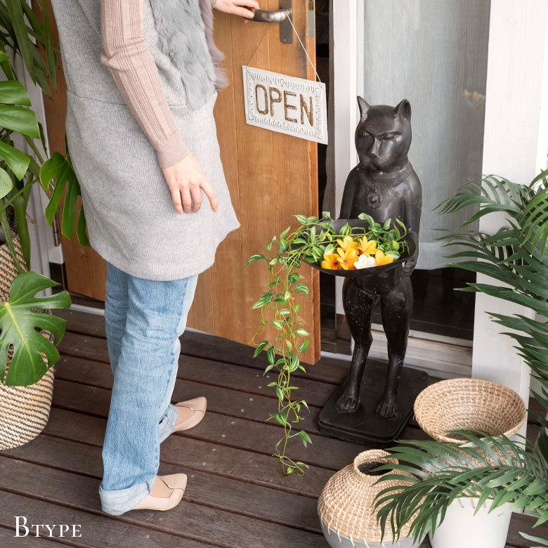 お皿を持ったブロンズ製の大きな特大バリネコ像 12960 : アジア工房