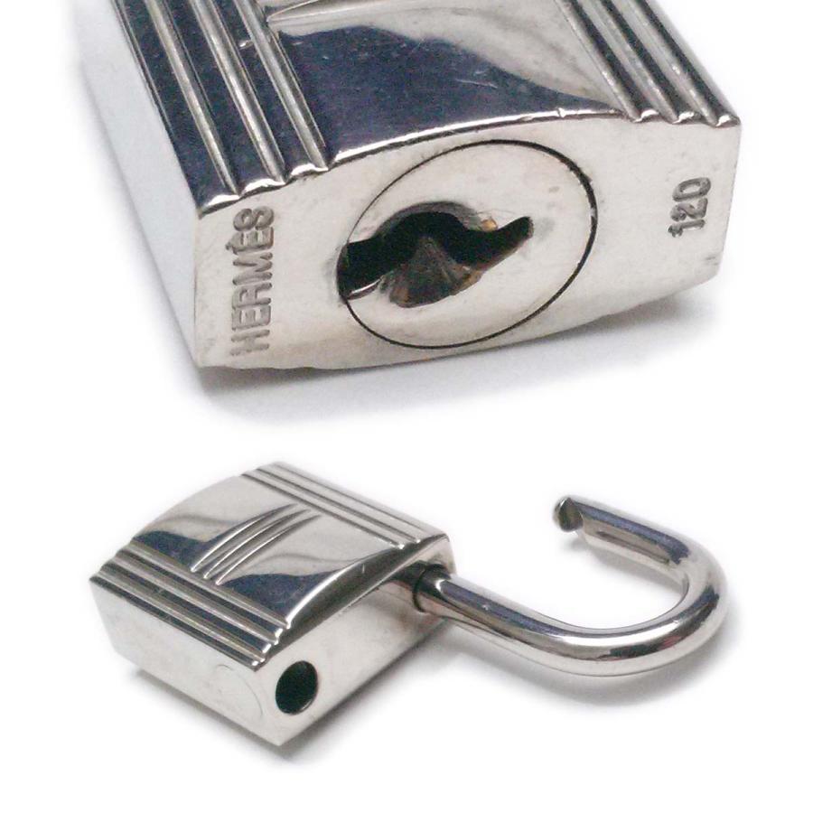 HERMES（エルメス） 【美品-良品】エルメス カデナ 鍵 120番 革紐