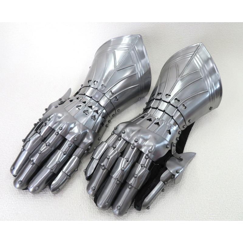 マイルドスチール製 ゴシックガントレット 左右ペア レザーグローブ