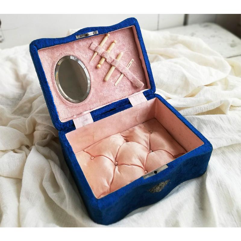 フランス便】アンティーク ◇ヴェルベットケース◇