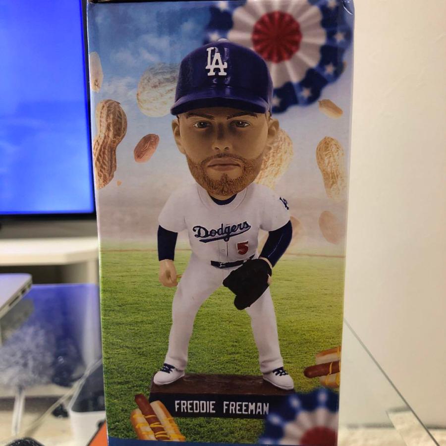 フレディ•フリーマンボブルヘッド フィギュア