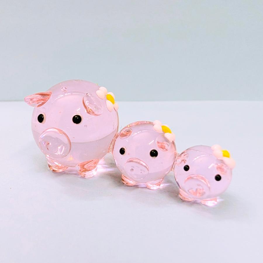 ガラス細工 花ぶた 3匹 ピンク ミニチュア 置物 雑貨 動物 花 ブタ