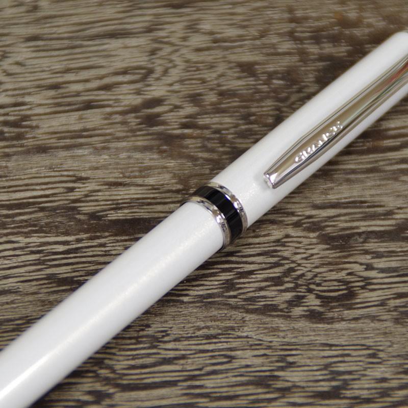 パイロット グランセNC油性ボールペン”雪” 2017年限定モデル 偏光