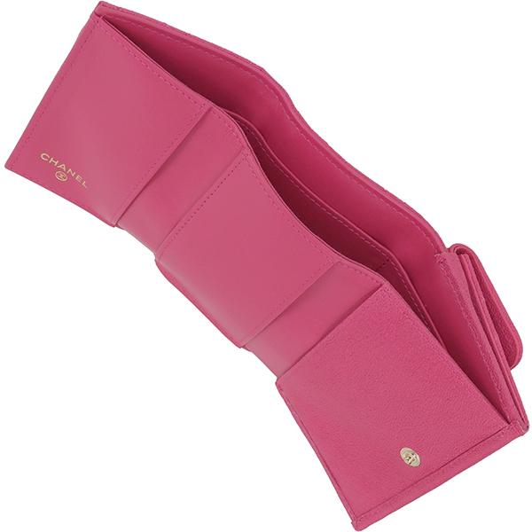 BOY CHANEL シャネル 財布 三つ折り ボーイシャネル CC キャビアスキン