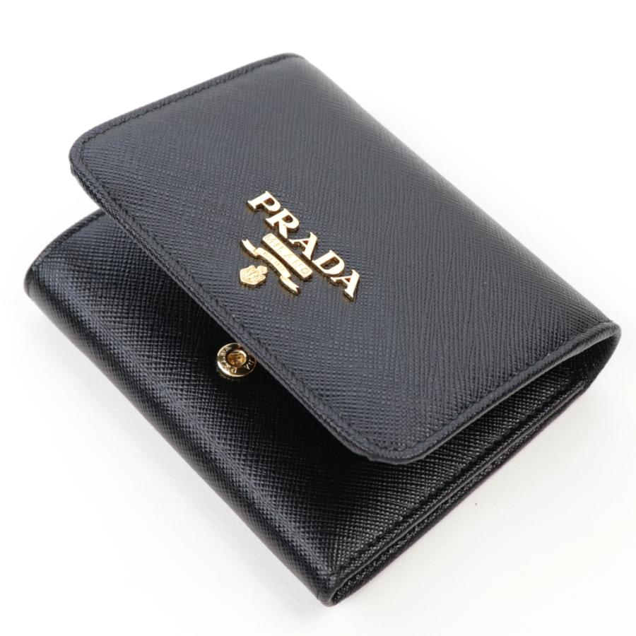 PRADA（プラダ） 財布 三つ折り ブラック 黒 ミニ財布 コンパクト