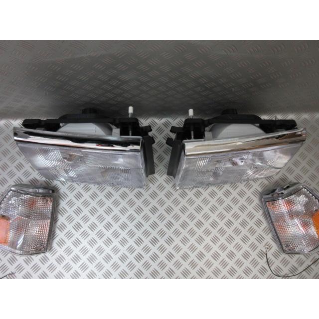 ボルボ 240 ヘッドライト コーナーランプ 左右セット！ NEW VOLVO240