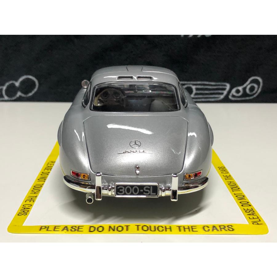 ミニチャンプス minichmaps 1/18 Mercedes Benz 300 SL (W198