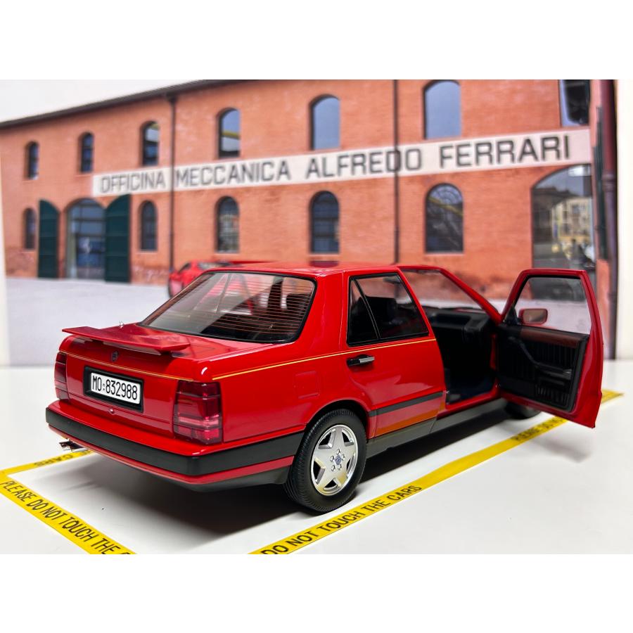 Mitica 1/18 LANCIA THEMA 8.32 FERRARI 2S 1988 フェラーリレッド