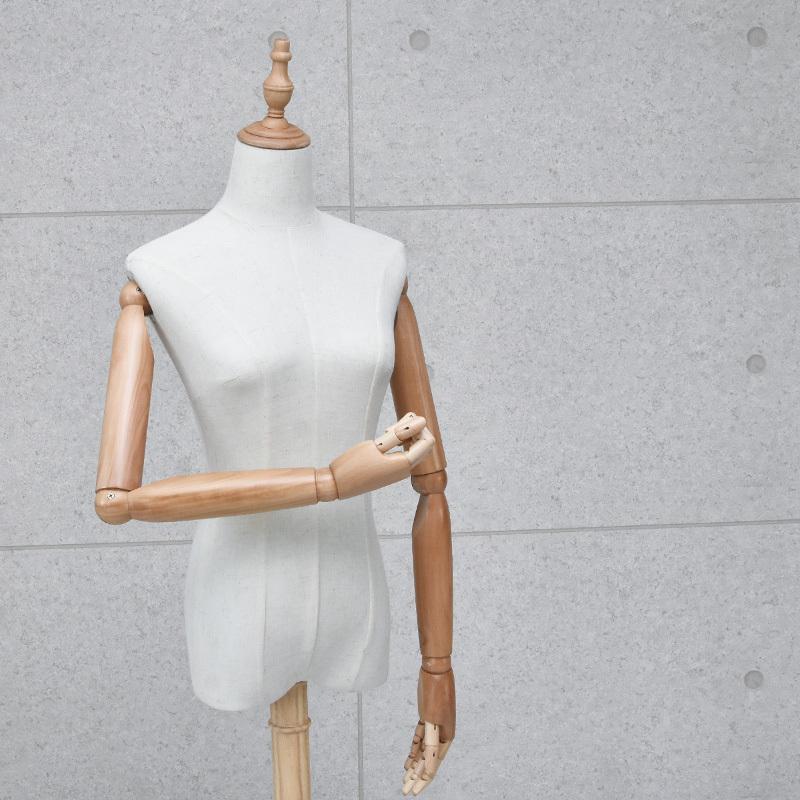 む*み様 関節可動式の腕付き トルソー マネキン ボディ 女性型 む*み様