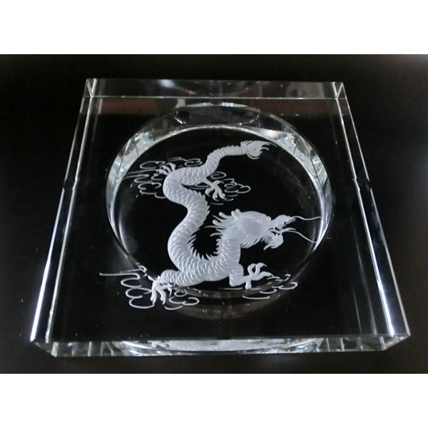 送料無料 四角 スクエア灰皿 高級クリスタルガラス灰皿 龍 品番