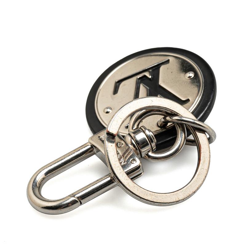 北海道アイヌコタン 西田智三さん作 アイヌ紋様彫刻ペンダント 楽天