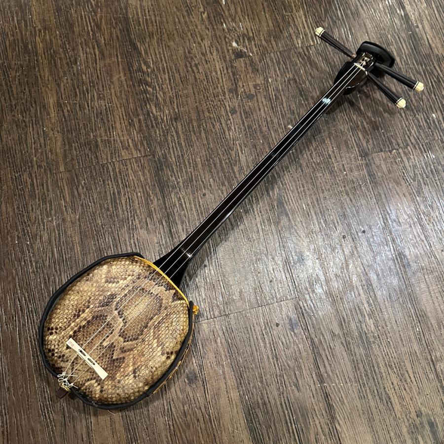 三線 本蛇皮 爪 音源機付き 三線 本蛇皮 爪 音源機付き