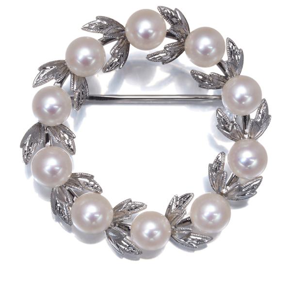 MIKIMOTO（ミキモト） ブローチ パール 真珠 5.6mm リーフ リース