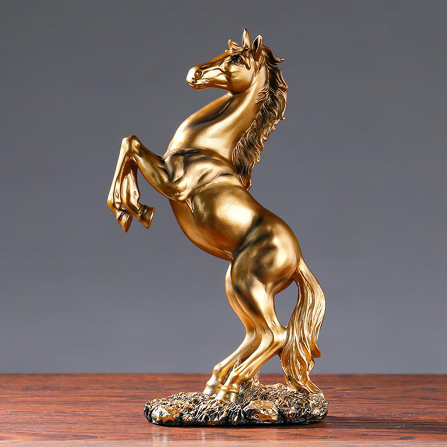 馬の置物 木箱と敷布付き A 馬の置物 木箱と敷布