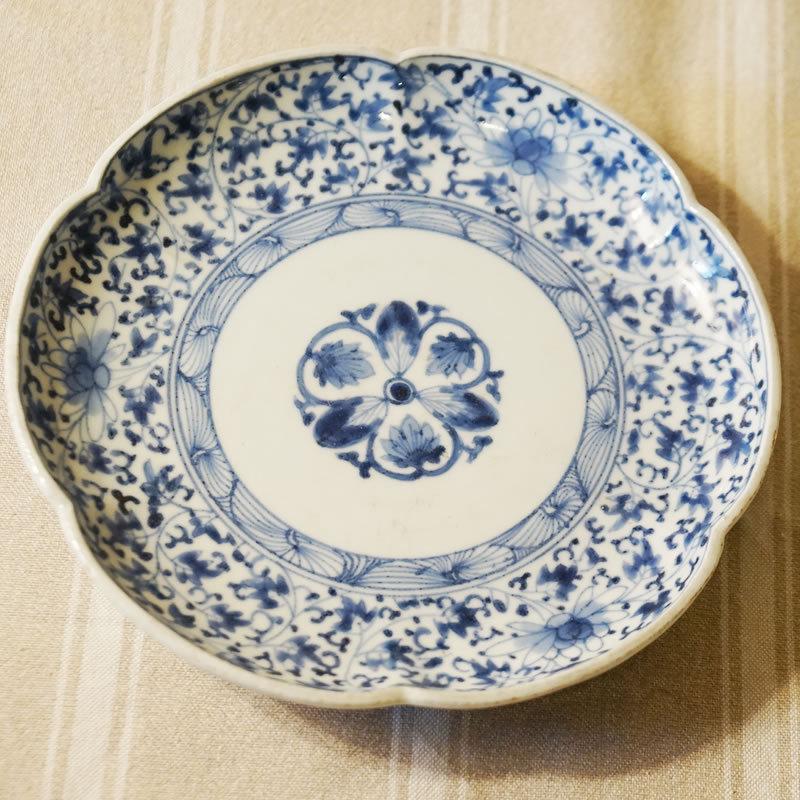 ヴィンテージ 古伊万里 19cm 丸皿 花唐草文 送料無料 和風 伊万里焼