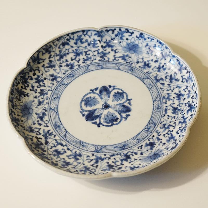 ヴィンテージ 古伊万里 19cm 丸皿 花唐草文 送料無料 和風 伊万里焼