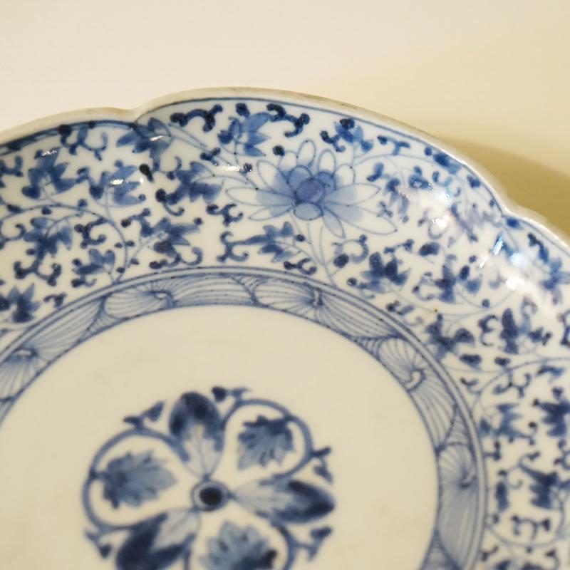 ヴィンテージ 古伊万里 19cm 丸皿 花唐草文 送料無料 和風 伊万里焼