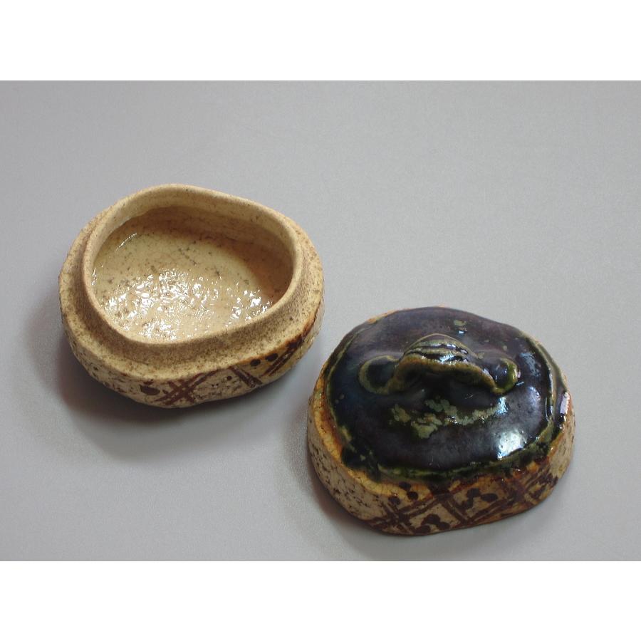 織部焼 弾香合 山口錠鉄造 共箱 : 茶道具商 越中屋 - 通販 - Yahoo