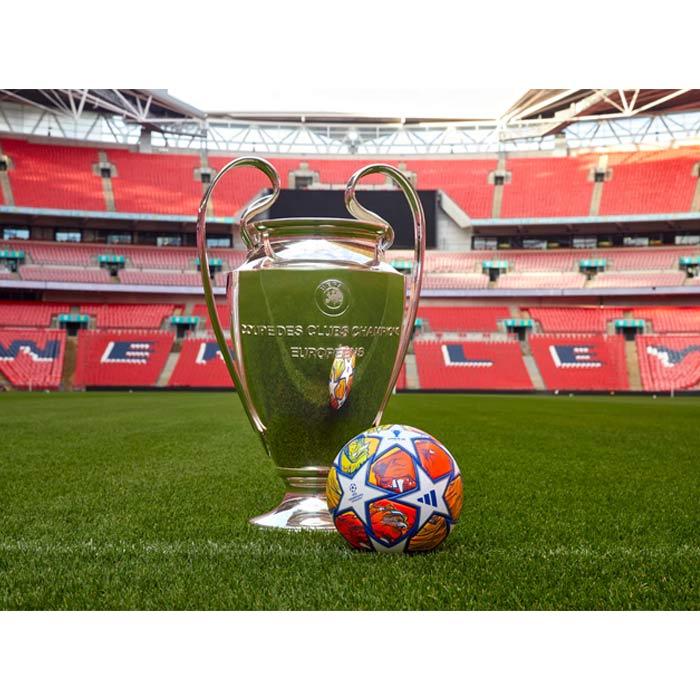 アディダス 2005 CL フィナーレ 5号球 未使用品 サッカー ボール 5号