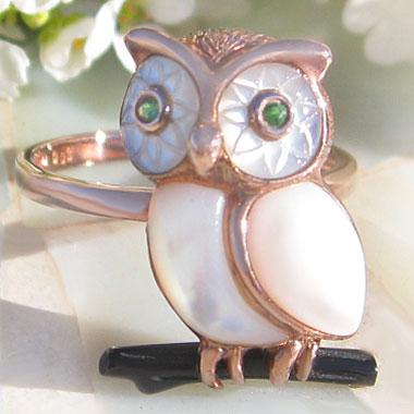 K18フクロウ ブローチ 約2センチ K18フクロウ ブローチ 約2センチ