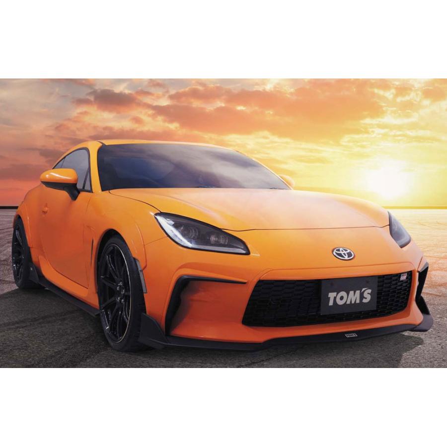 TOM'S（トムス） TOYOTA GR86 (ハチロク) ZN8 用 オーバーフェンダー