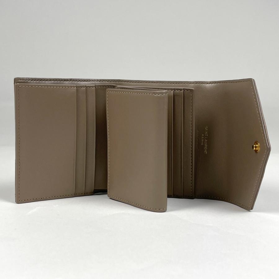 Yves Saint Laurent（イヴ・サンローラン） YVES SAINT LAURENT YSL