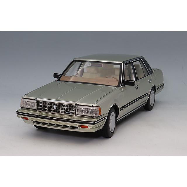 XiaoGuang MODEL 1/18 トヨタ クラウン MS122 ゴールド : キッド