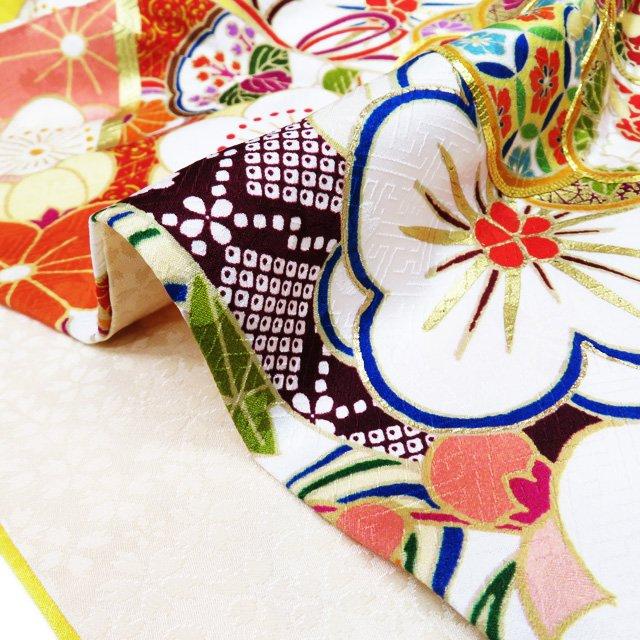 振袖 着物 中古 リサイクル 正絹 金駒刺繍 花模様 梅 桜 鹿の子 地模様