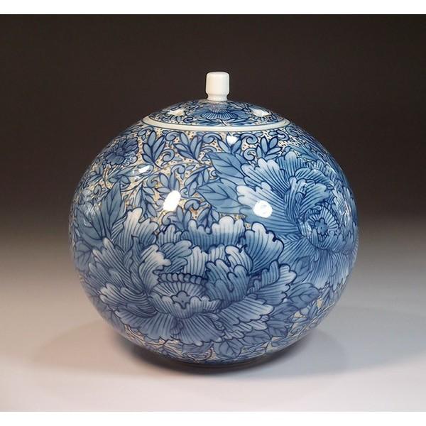 有田焼 染付金彩唐草牡丹絵香炉｜陶芸作家 藤井錦彩 作 : 有田焼 藤井