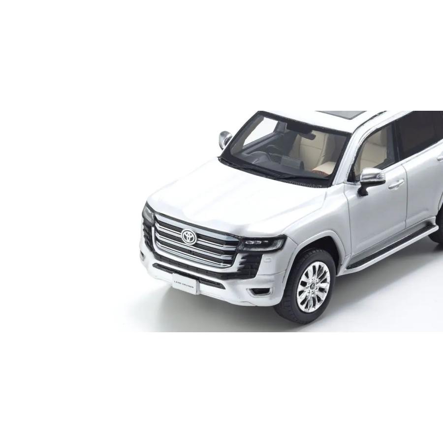 京商 1/43 トヨタ ランドクルーザー ZX (ホワイト) : ホビーロード