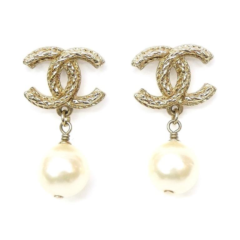 CHANEL（シャネル） ピアス ココマーク×フェイクパール 10A ゴールド
