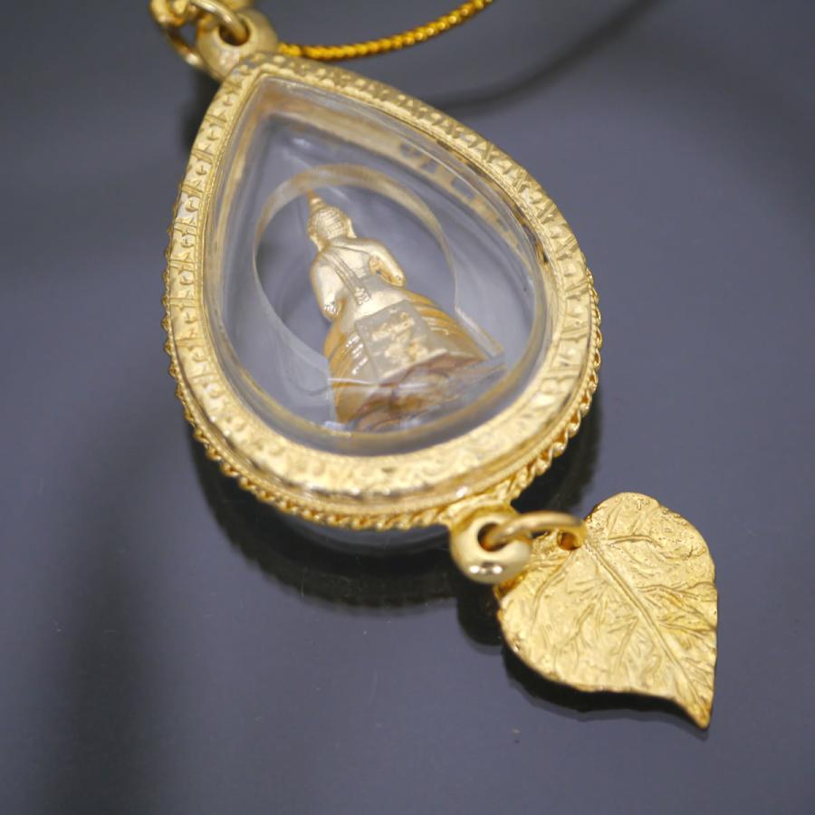 タイ-ワット・ソートンのプラクルアンその7タイでは超有名なお守りの